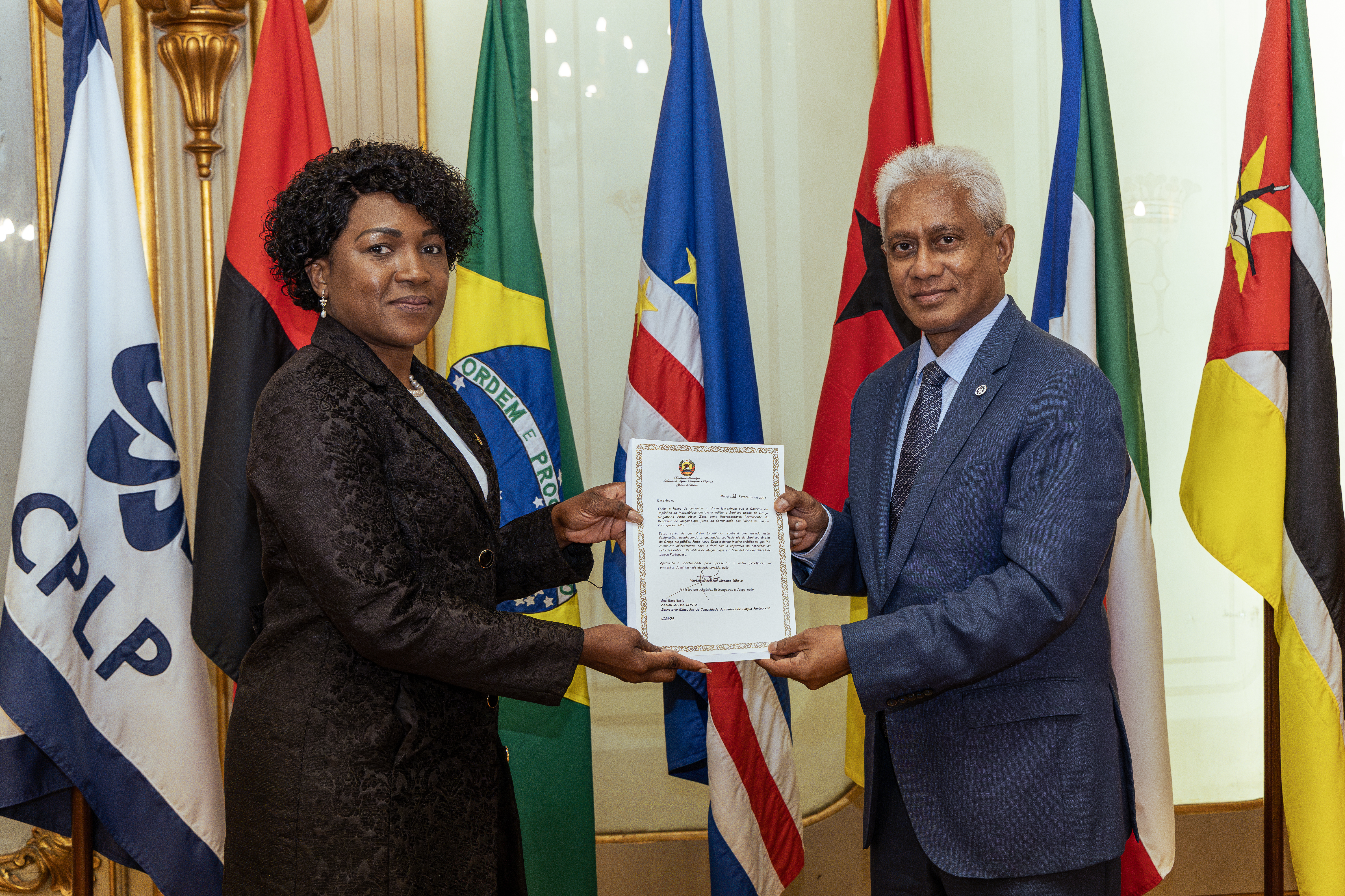 Secretário Executivo Recebe Cartas Credenciais Da Representante Permanente De Moçambique Junto Da CPLP (40 Of 56)